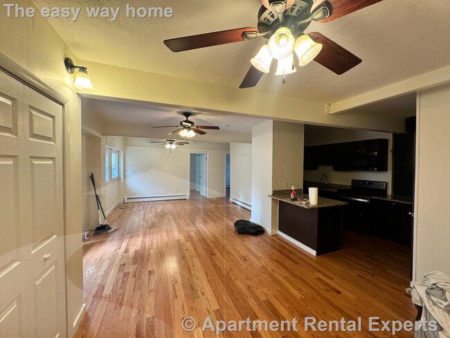 Foto del edificio - 205 Highland Ave