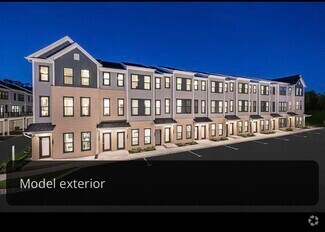 . - 1105 Greenwich Dr