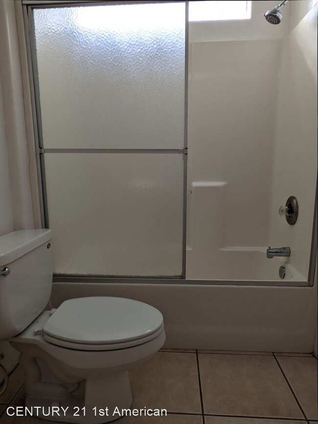 Building Photo - 2 br, 2 bath House - 2311 N Sonoita Ave #1101
