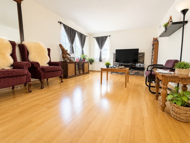 Foto del edificio - 296 Birchwood Dr N