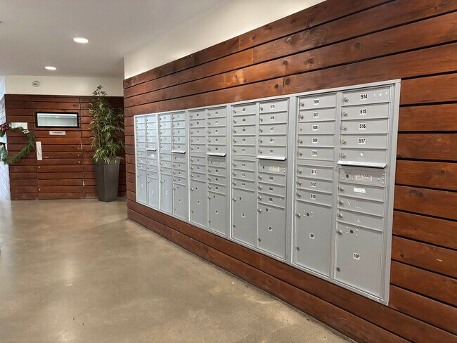 Foto del edificio - 217 Newark Ave