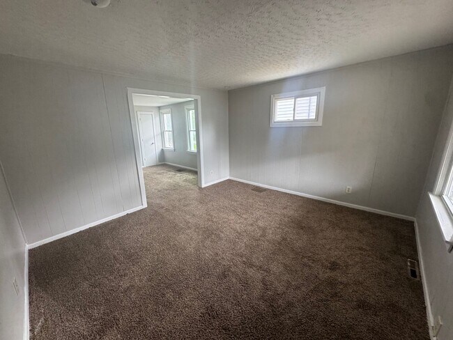 Foto del edificio - 3039 W 51st St