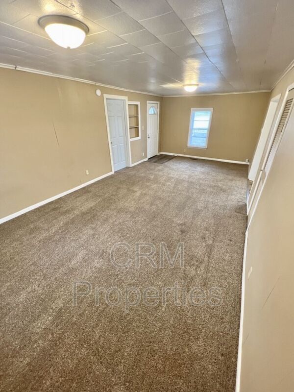 Building Photo - 1132 S Ohio St