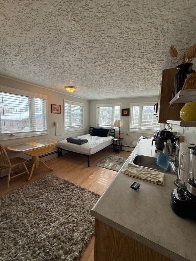 Foto del edificio - 1411 3rd Ave