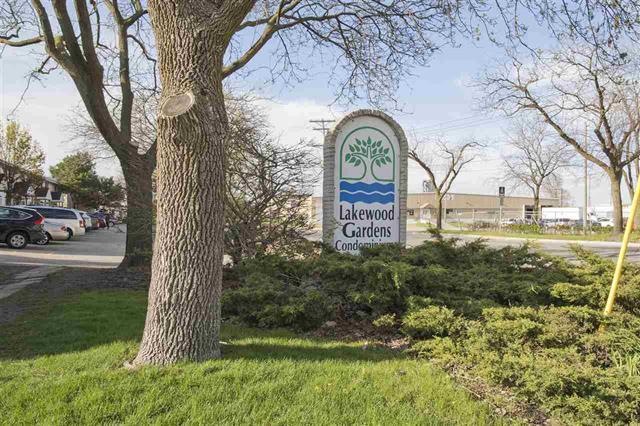 Foto del edificio - 46 Lakewood Garden Ln