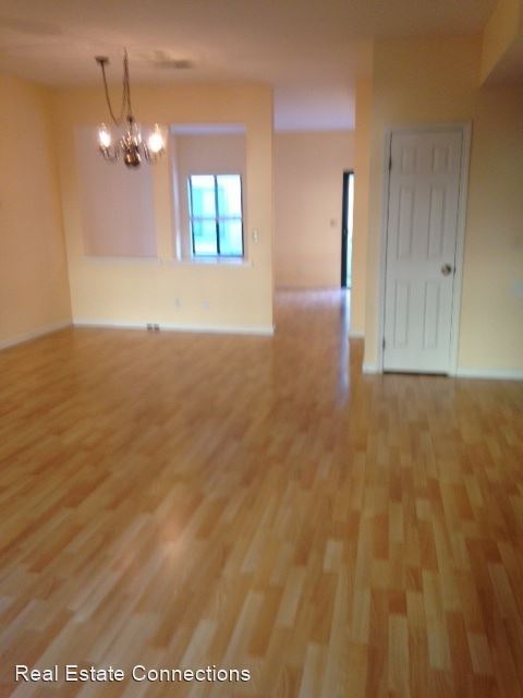 Foto del edificio - 4 br, 2.5 bath House - 967 La Mesa Terrace...