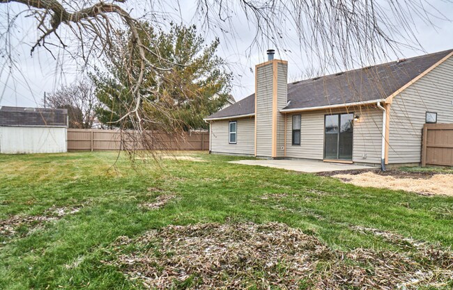 Foto del edificio - Beautiful Three Bedroom Single Family Home...