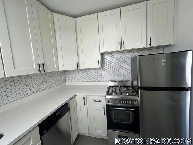 Building Photo - 90 Winthrop Shore Dr