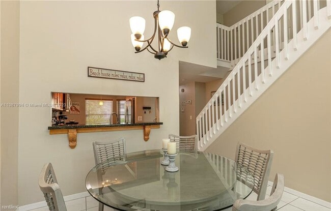 Building Photo - 3 br, 2.5 bath House - 7610 Pinewalk Dr S ...