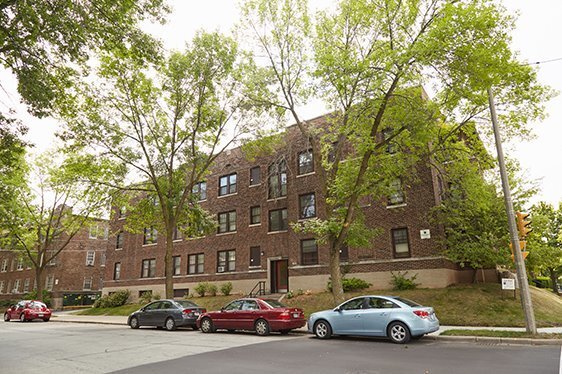 Primary Photo - 1805 E. Park Pl.