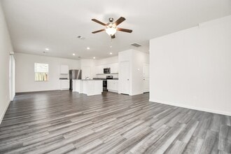 Building Photo - 7802 Hightree Dr