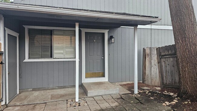 Foto del edificio - Glendale Duplex