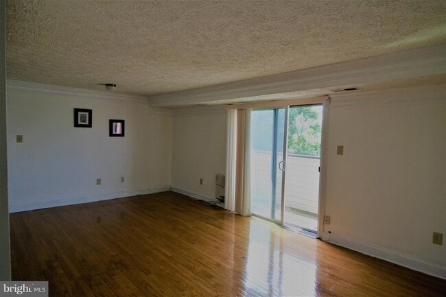 Building Photo - 19517 Gunners Branch Rd