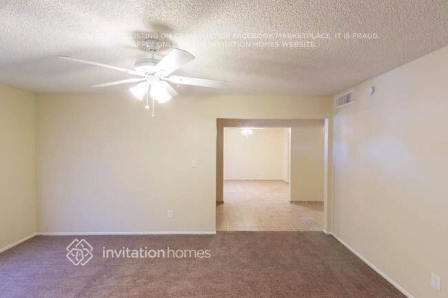 Building Photo - 5420 W Desert Cove Ave
