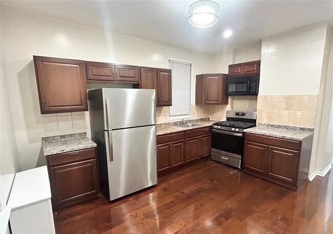 Foto del edificio - 37 Wilson Ave