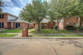 Building Photo - 3937 Granby Ln