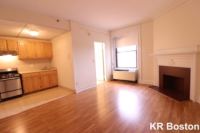 Building Photo - 3 Commonwealth Ave