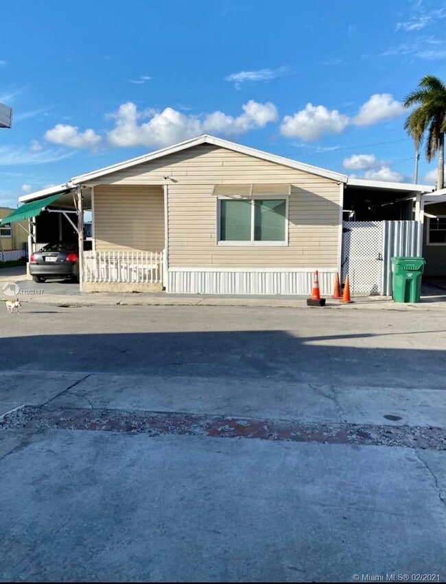 12401 W Okeechobee Rd, Hialeah Gardens, FL 33018 House for Rent in
