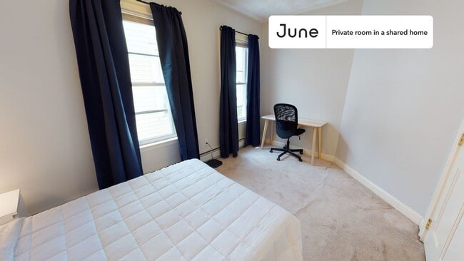 Building Photo - Room in Shared 3 bed/1 bath home in Central Square (Cambridge)