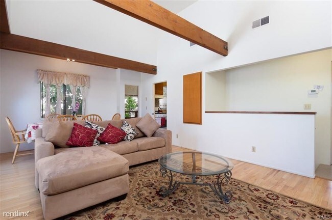 Building Photo - 4 br, 3 bath House - 9 Blue Spruce