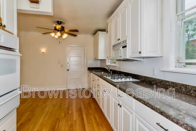 Foto del edificio - 867 N Ogden St