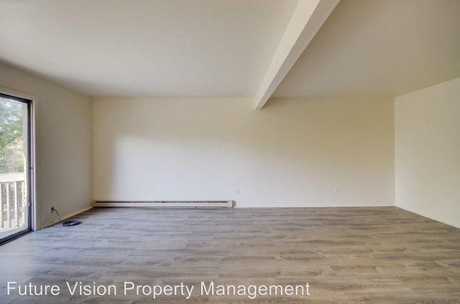 Building Photo - 559 Ashland Ave
