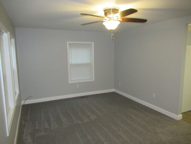 Foto del edificio - Nicely Renovated 3-Bedroom Home for Rent i...