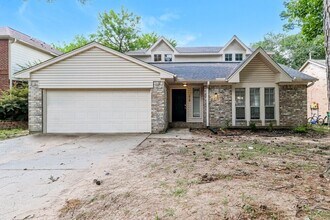 Building Photo - 1918 Hunnington Dr