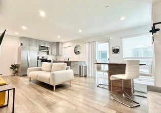 Building Photo - 1875 W 20th St