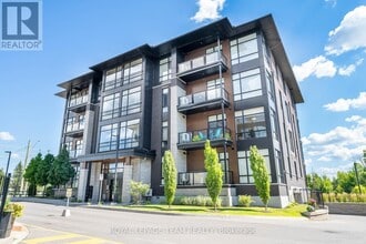 Building Photo - 101-101 Cortile Private