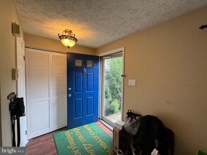 Building Photo - 7558 Aspenpark Rd