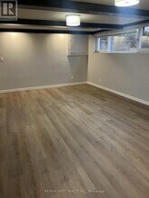 Building Photo - 35 Lilywood Rd