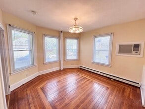 Building Photo - 85 Vinton St