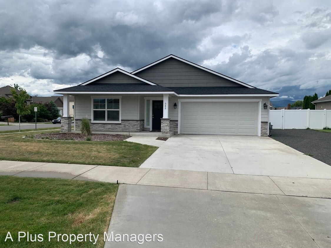 Foto principal - 3 br, 2 bath House - 545 W Ashworth Lane