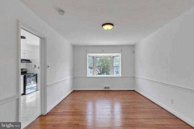 Building Photo - 1804 Winford Rd