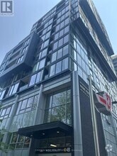 Building Photo - 17-717 Dundonald St