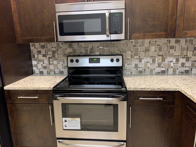 Building Photo - 9814 Watermill Cir