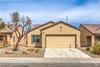 Building Photo - 3520 Kittiwake Rd