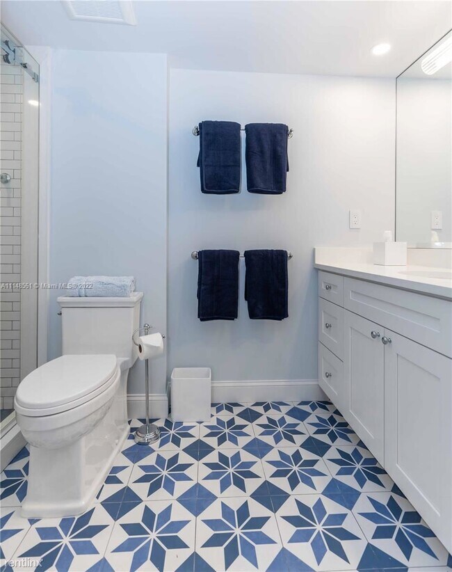 Building Photo - 2 br, 2 bath Condo - 170 N Ocean Blvd Apt 304