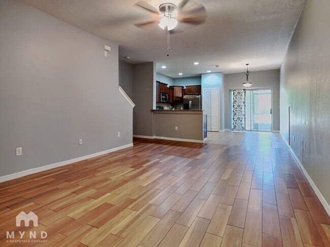 Foto del edificio - 20445 Berrywood Ln