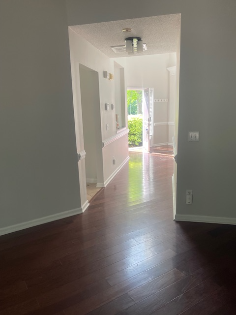 Building Photo - 9832 Ashburton Dr