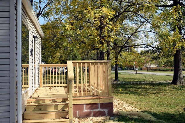 Building Photo - 1253 Forest Drive