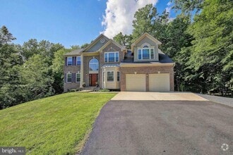 Building Photo - 8606 Shorthills Ct