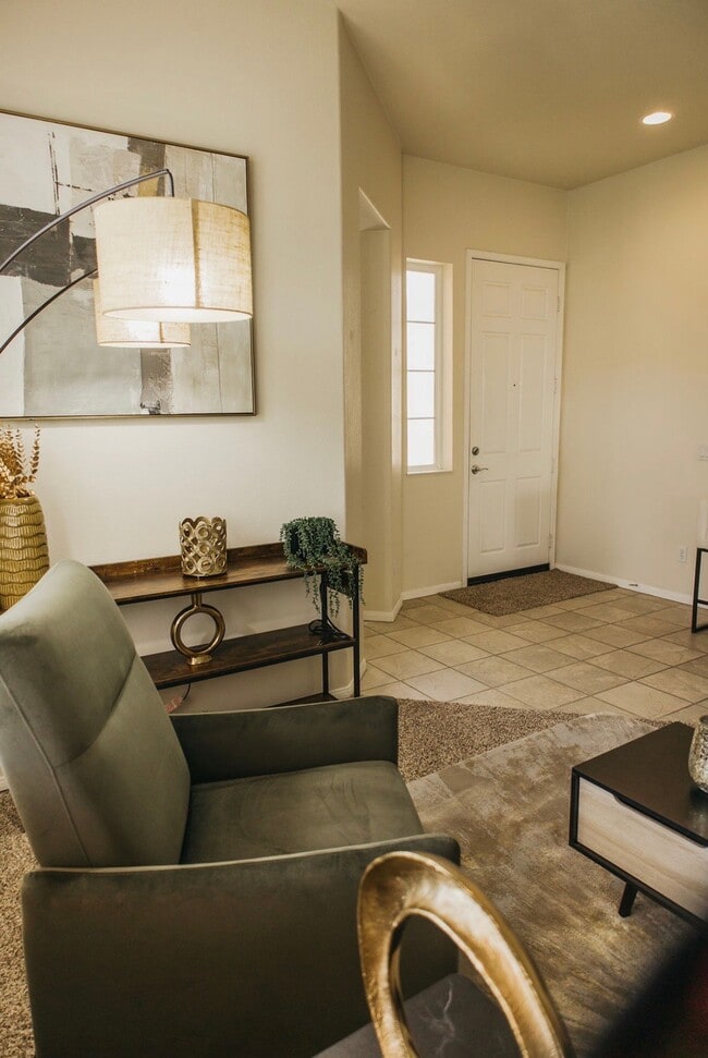 Foto del edificio - 1634 Ivy Ct