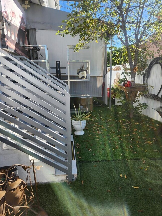 Building Photo - 1645 SW 83rd Ct.