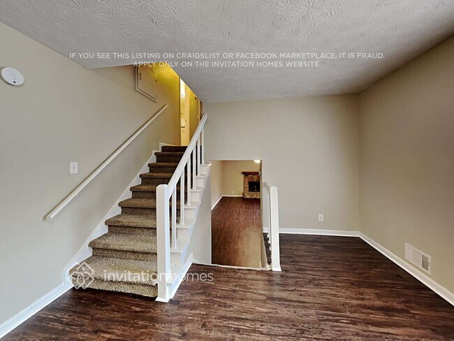 Foto del edificio - 1330 Timbercrest Ct