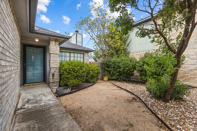 Foto del edificio - Charming Home Awaits: Spacious & Modern Living in a Prime Location