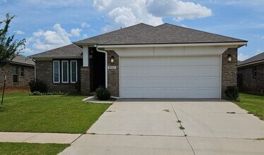 Building Photo - 800 Blue Fish Rd
