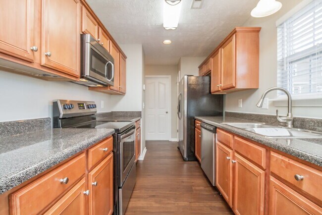 Building Photo - 315 Slippery Rock Dr