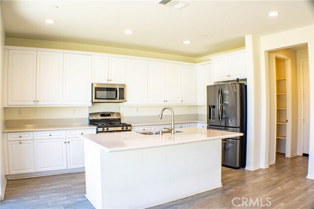 Foto del edificio - 1463 Babbling Brook Pl